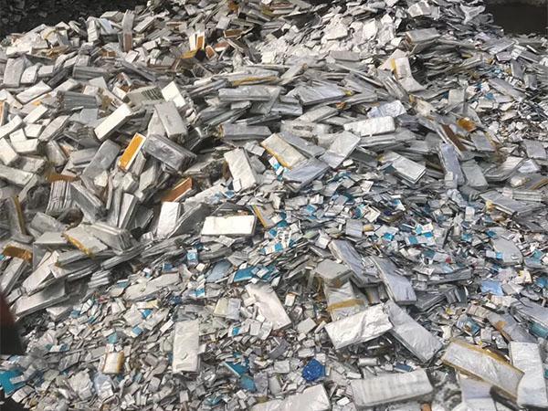 廢舊鋰電池熱解處理設備，解決行業(yè)痛點